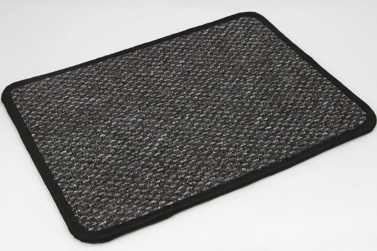 Zátěžový koberec Rubin 2128 Černo-šedá Metráž šíře 5m