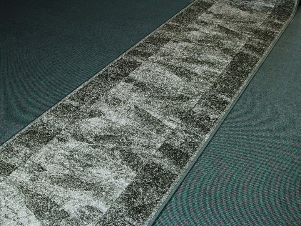 Běhoun Sardis 29 koberec bytový šíře 0,67 m zelená