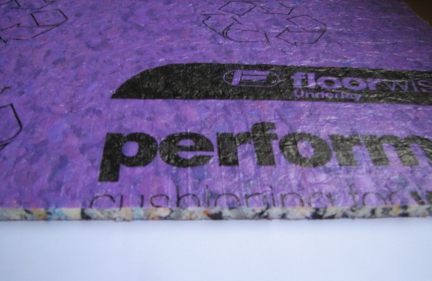Podložka pod koberec Floorwise LIFT tl. 7 mm 15,07m2 (cena za celé balení)